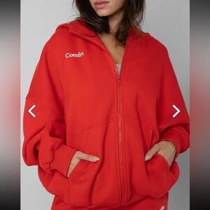 Comfrt cloud zip hoodie NEW